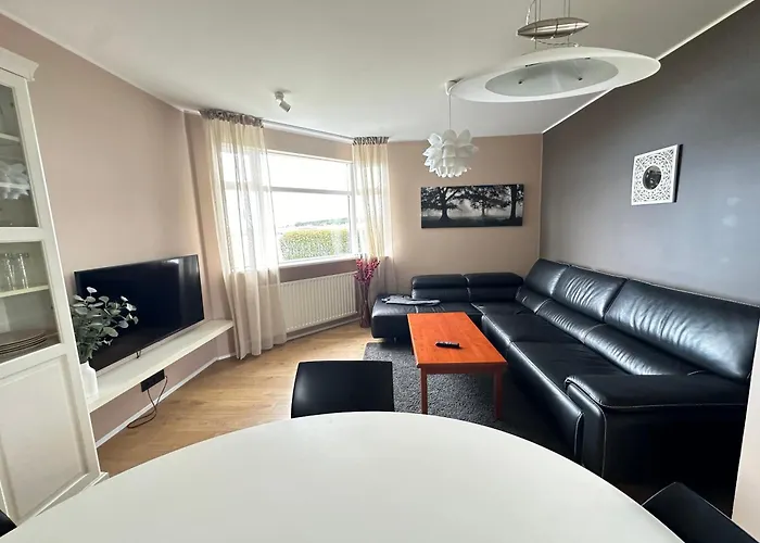Apartment In Huldubraut In Kopavogur - Birta Rentals